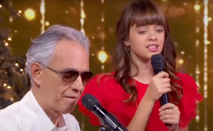 Bocelli si esibisce a Good Morning America insieme alla figlia Virginia